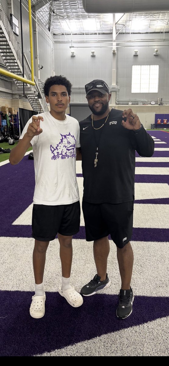 De’Andre Henry (@drehenryjr) on Twitter photo Thank you to the <a href="/TCUFootball/">TCU Football</a> <a href="/TCU_Athletics/">TCU Athletics</a> coaching staff <a href="/_CoachJmac/">JaMarkus McFarland🦍😤</a> <a href="/SedrickWill99/">Sedrick Williams</a> for having me at camp today. Learned a lot working on the D-line great experience! Looking forward to staying in touch and hearing from you soon. #DLine <a href="/SachseStangs/">Sachse HS Football</a> <a href="/CoachFWilliams/">Forrest Williams</a> Thank you to the <a href="/TCUFootball/">TCU Football</a> <a href="/TCU_Athletics/">TCU Athletics</a> coaching staff <a href="/_CoachJmac/">JaMarkus McFarland🦍😤</a> <a href="/SedrickWill99/">Sedrick Williams</a> for having me at camp today. Learned a lot working on the D-line great experience! Looking forward to staying in touch and hearing from you soon. #DLine <a href="/SachseStangs/">Sachse HS Football</a> <a href="/CoachFWilliams/">Forrest Williams</a>