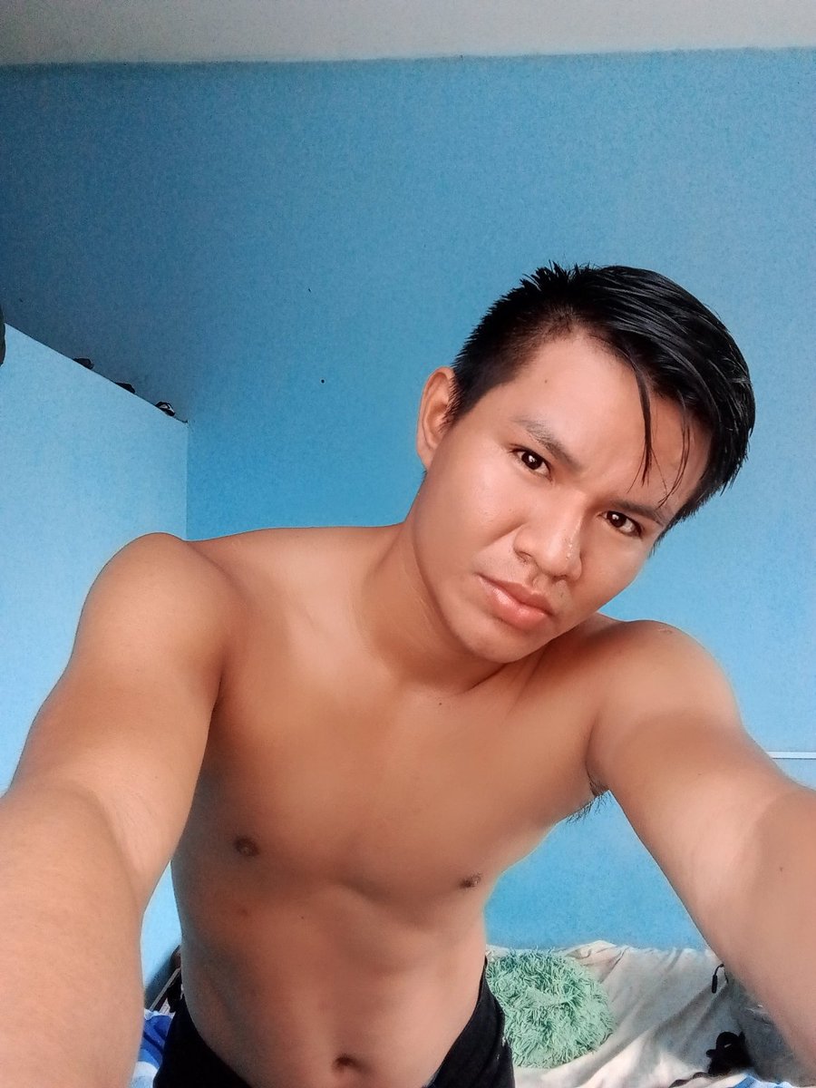CecilioRolin's tweet photo. Seriedad😑 https://t.co/o85k4swBa9