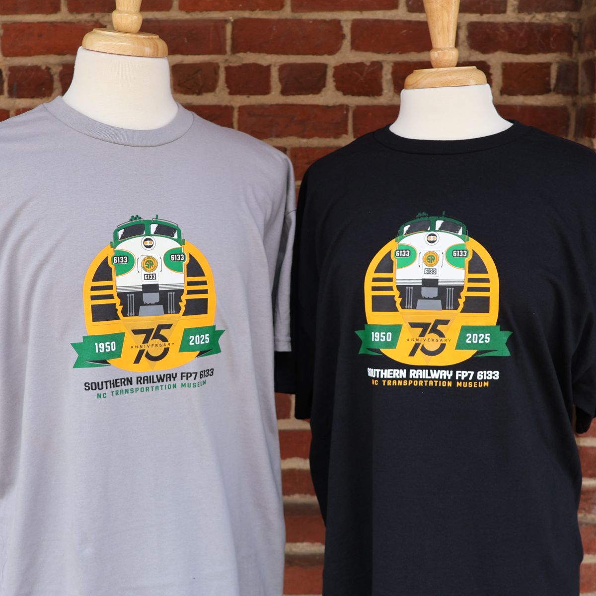 🚂 🎉 Celebrate a piece of railroad history with our 75th Anniversary Southern Railway 6133 T-Shirt! 

🛍️ Get yours today at the Gift Station or online!

shopnctransportationmuseum.com/collections/so…