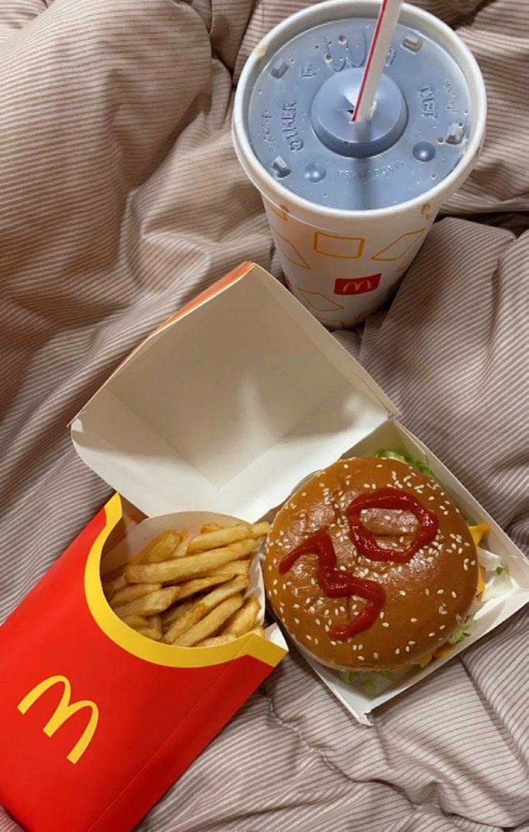 اسعد نفسك بنفسك ❤️🍟 العروووض تحمس  #نينجا_يجيب_من_المطاعم <a href="/Ninjaappksa/">تطبيق نينجا🥷🏻</a>