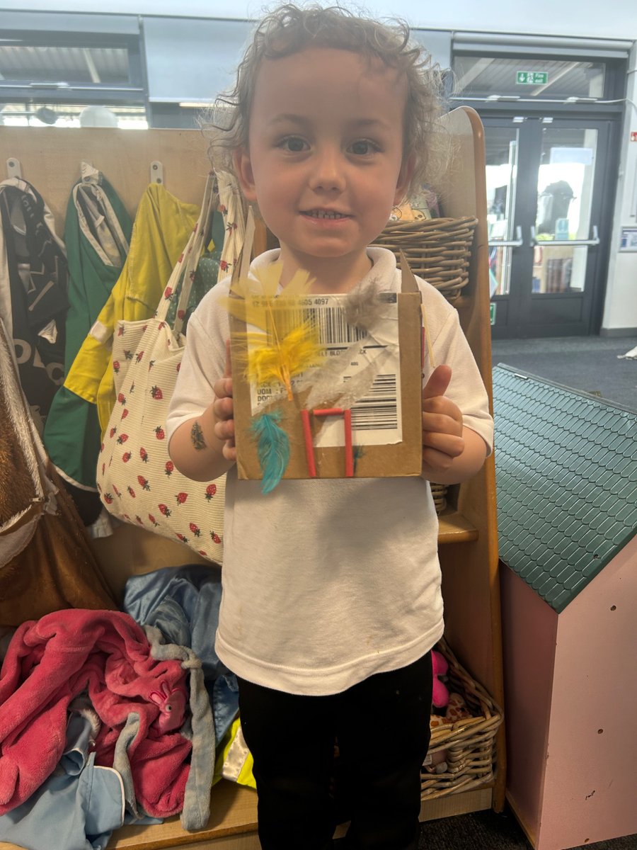 🌟 This term, Nursery is stepping into the magical world of fairy tales🌟We kicked things off with The Three Little Pigs 🐷🐷🐷The children had a blast building houses from straw, sticks, and bricks &amp; used their fantastic phonics skills to retell the story📖✨ #EYFS #PhonicsFun