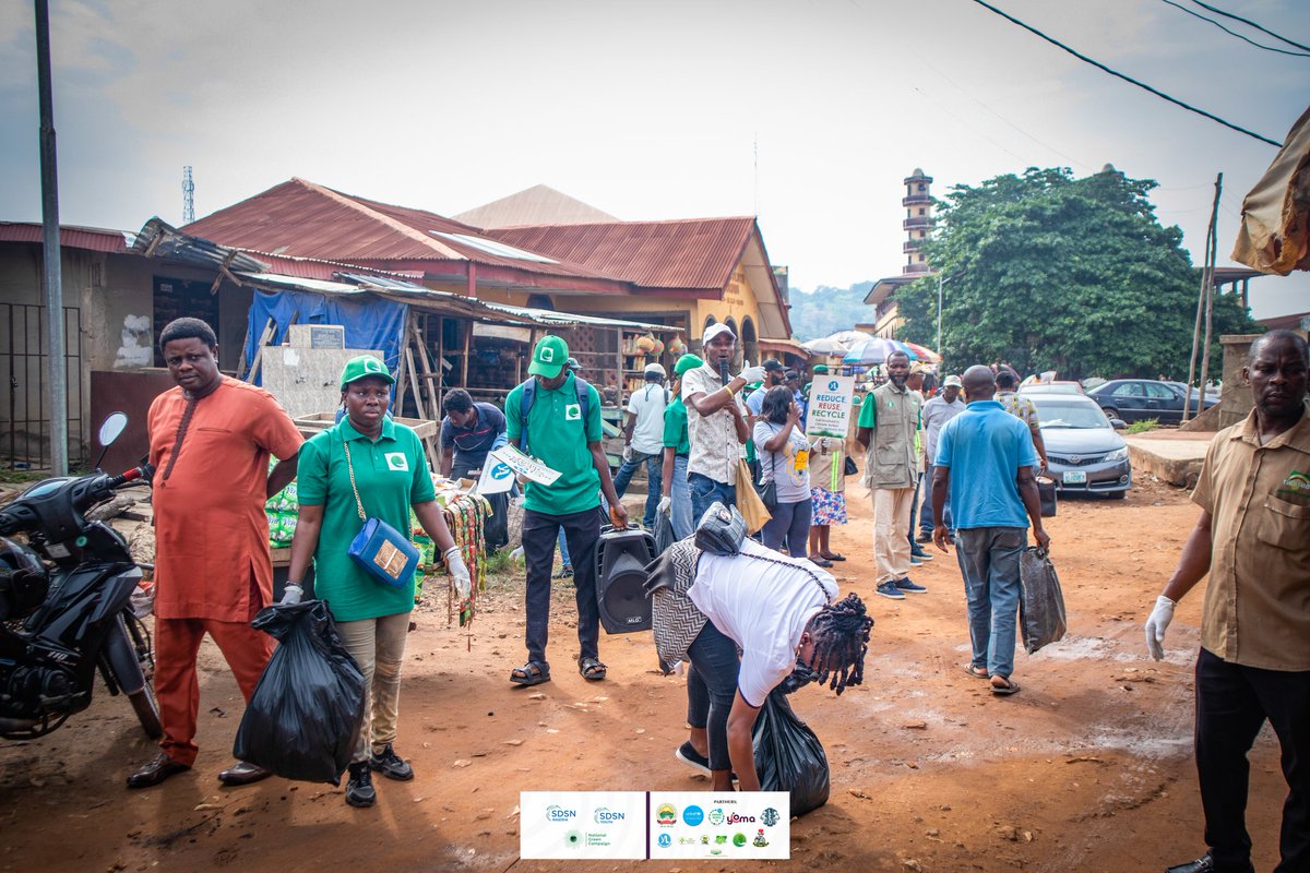 GADEF (@gadef_ek) on Twitter photo GADEF proudly joined @SDSNYouthNg & Ekiti State Co-Leads <a href="/simply_teeee/">The_Eriaremhien Faith</a> Adela Adeleye for the #NationalGreenWalk on June 4!
Together, we took bold steps against plastic pollution in Ado-Ekiti. 💪🌍
Youth leading climate action Ekiti showed up strong!
#EkitiGoesGreen #SDGs GADEF proudly joined @SDSNYouthNg & Ekiti State Co-Leads <a href="/simply_teeee/">The_Eriaremhien Faith</a> Adela Adeleye for the #NationalGreenWalk on June 4!
Together, we took bold steps against plastic pollution in Ado-Ekiti. 💪🌍
Youth leading climate action Ekiti showed up strong!
#EkitiGoesGreen #SDGs