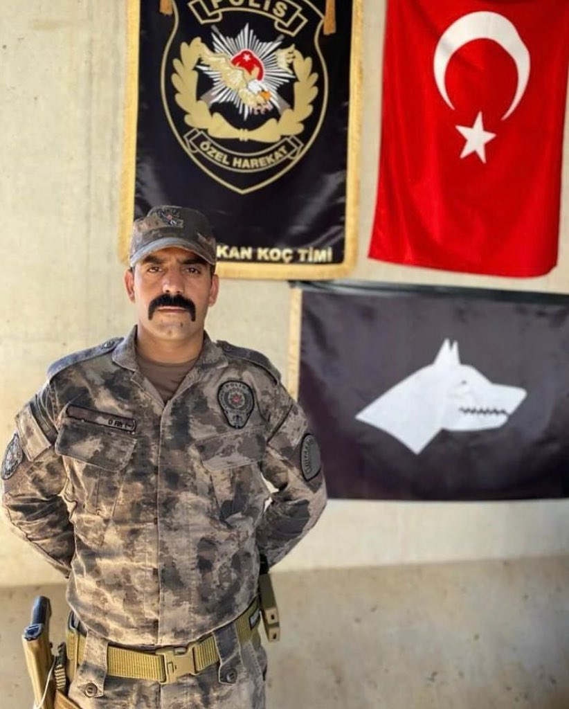 2021 yılında şehit olan PÖH Cihat ŞAHİN!

Unutmadık, unutturmayacağız!