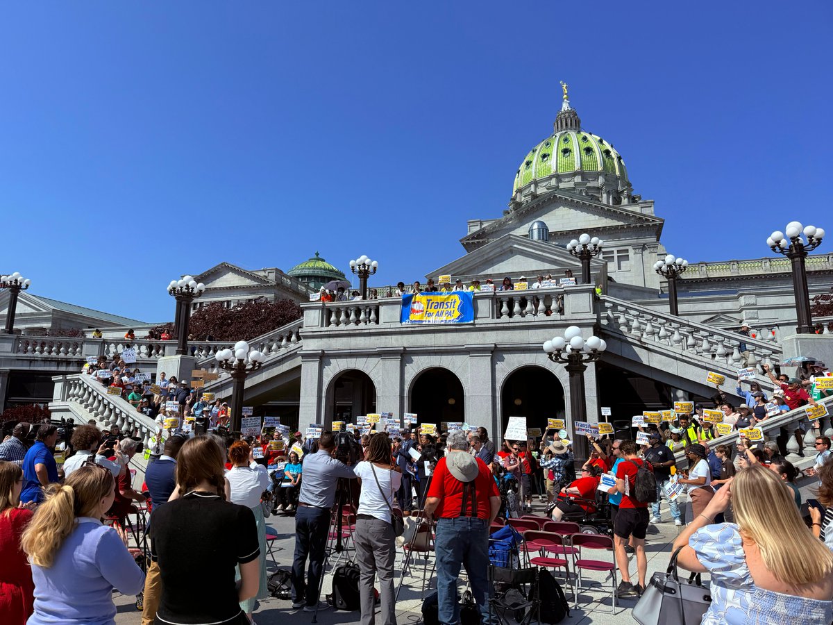 mobilifyswpa's tweet image. ICYMI: Zoe Iseri, our Policy Intern, had the opportunity 2 attend @TransitPa's rally in #Harrisburg earlier this week.
@RepAbney & @SenWilliamsPA spoke @ the rally & have been advocating on behalf of #SWPA 2 get #publictransit funded.
#saveourservice #advocacyinaction