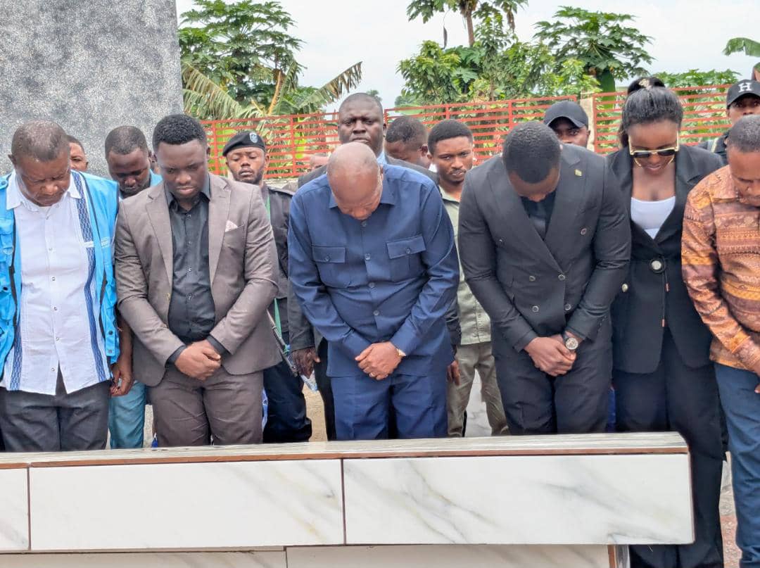 FrivaoRDC's tweet image. 📢Vingt-cinq ans (25 ans) après les jours sombres sous le choc des violents affrontements entre les armées #rwandaise et #ougandaise, en juin 2000, le Fonds Spécial de Répartition de l&apos;Indemnisation aux Victimes des activités illicites de l&apos;Ouganda en RDC (#FRIVAO) a ravivé le…