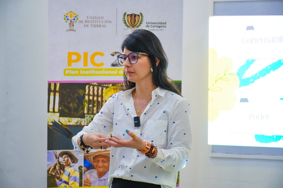 En el taller Gobernanza territorial orientada al cambio y la innovación, problematizamos las formas y las herramientas para cumplir nuestra labor y aportar al tejido social, la construcción de paz y la reconciliación. Capacitar para restituir, formar para transformar. #PIC2025