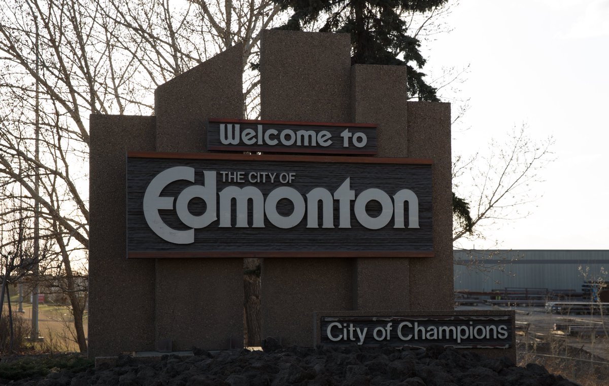 Fun topics today on  @ABPrimetime <a href="/MHigginsCTV/">Michael Higgins</a> and Danielle Paradis including big events coming to Calgary (G7, Rotary convention and this cool one-day session jameswheelerdavidson.com ) And hey, I support re-erecting that boastful road sign, in support of Canadian pride &amp; unity!