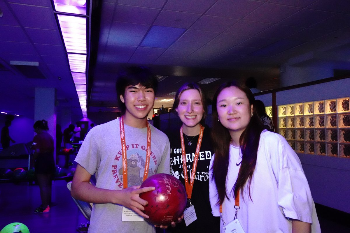 UTorientation's tweet image. Still reminiscing on these fun memories 🤘View Longhorn Orientation session 2 highlights on our Facebook page! facebook.com/utorientation