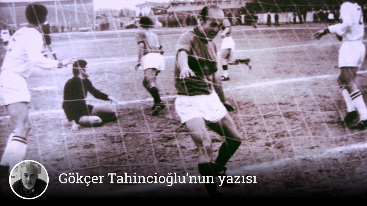 ✍️ Gökçer Tahincioğlu yazdı:

🔴 Çekilmemiş fotoğraflar

📌 Keşke bir çocuk gibi, hiç ölmeyeceğine olan inancım yaşayabilseydi… Bitlis’te büyüyen o küçük ve cesur çocuk olarak anımsayacağız seni…

t24.com.tr/yazarlar/gokce…

<a href="/gtahincioglu/">Gökçer Tahincioğlu</a>