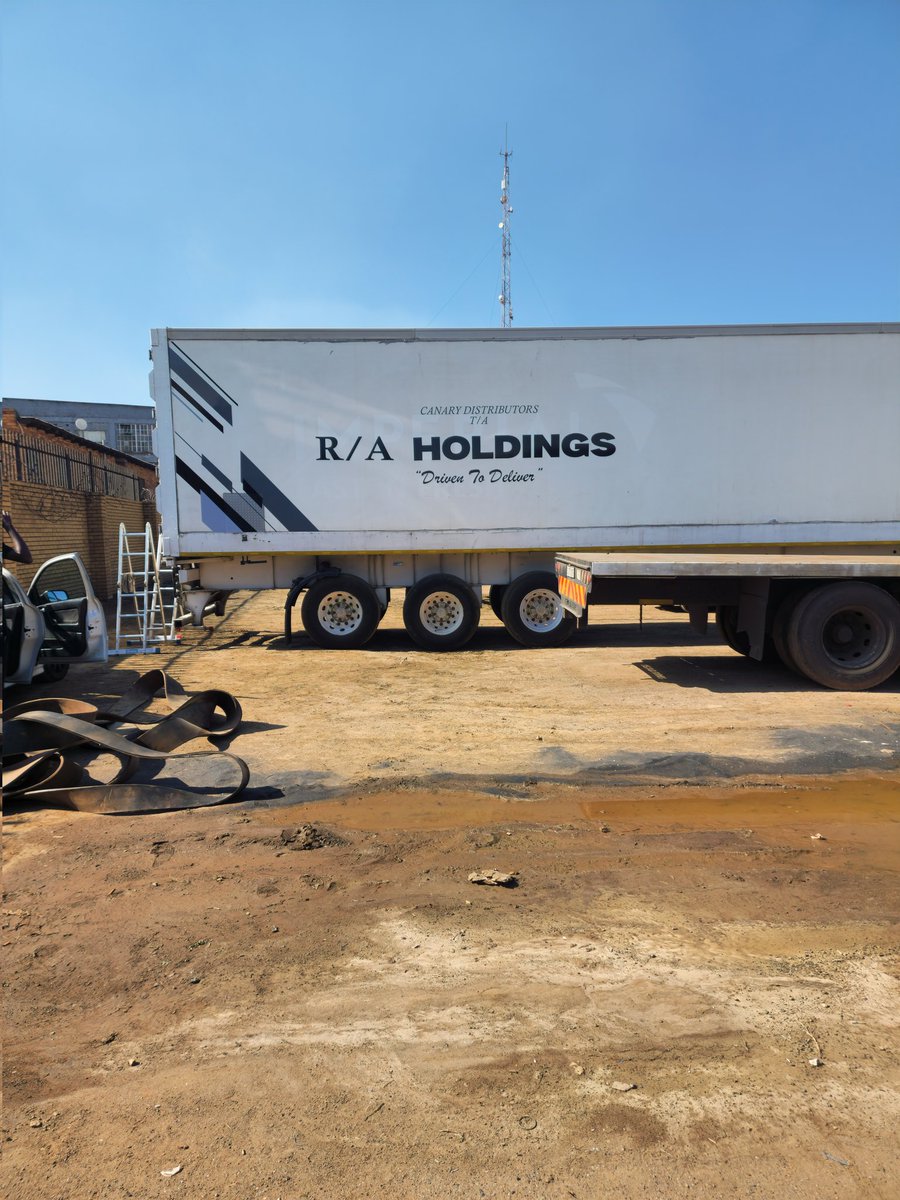 sharp_focusm's tweet image. For all your quality printing and vehicle signage bm us or call us on 071 713 3860 or 082 748 7019.#LOrealParisTHWorthItxBecky    #LOrealParisWorthItTHxMilkLove #ครูเต้ย #MilkLove #Worthit #HAPPYHAECHANDAY #signage