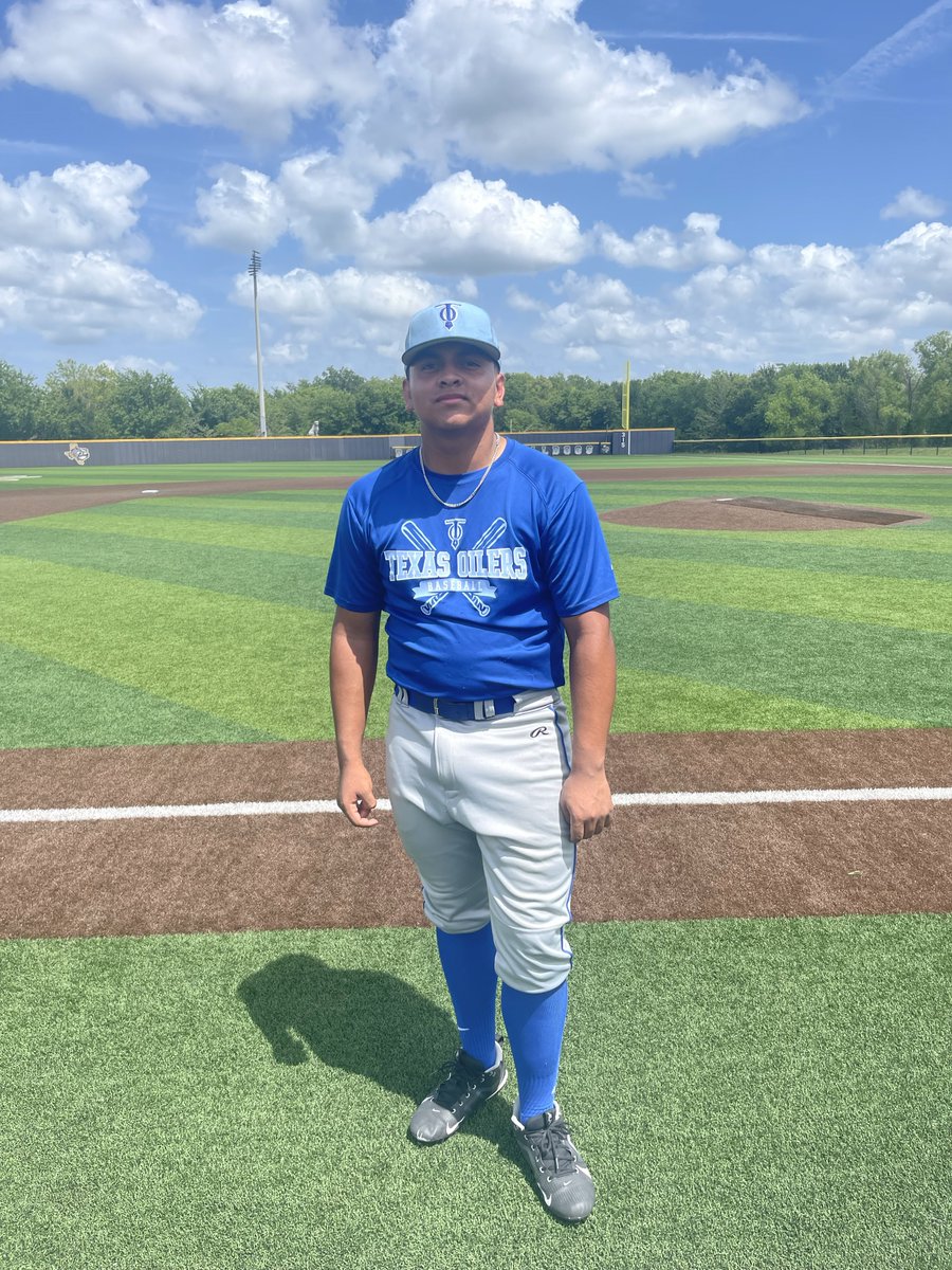 FiveToolTexas's tweet photo. F: @TEXAS_OILERS NTH 16U Cannon 12, KC Stealth 2
PoG: Joseph Chavira 1-1, 2 RBI's, 2 BB's, R, 2 SB
Notable: Sean Hagan 3 IP, 5 K, ER, 0 H https://t.co/kygbqnyAxx