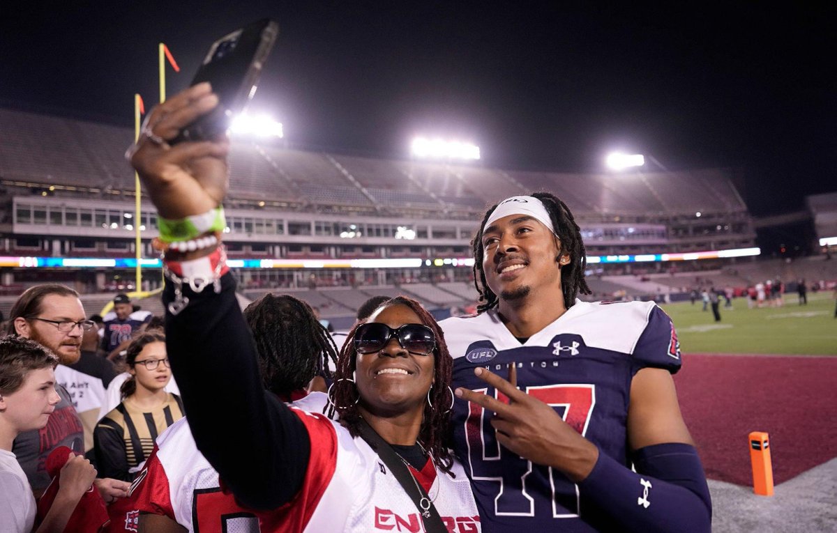 Top 5 <a href="/PFF/">PFF</a> Graded Punters - Week 10;

1. Mike Rivers - (HOU) - 66.0
2. Sterling Hofrichter (STL) - 61.4
3. Seth Vernon (MICH) - 60.0
4. Marquette King (ARL) - 59.0
5. Paxton Brooks (DC) - 58.8
#UFL | #BetweenTheGoalposts