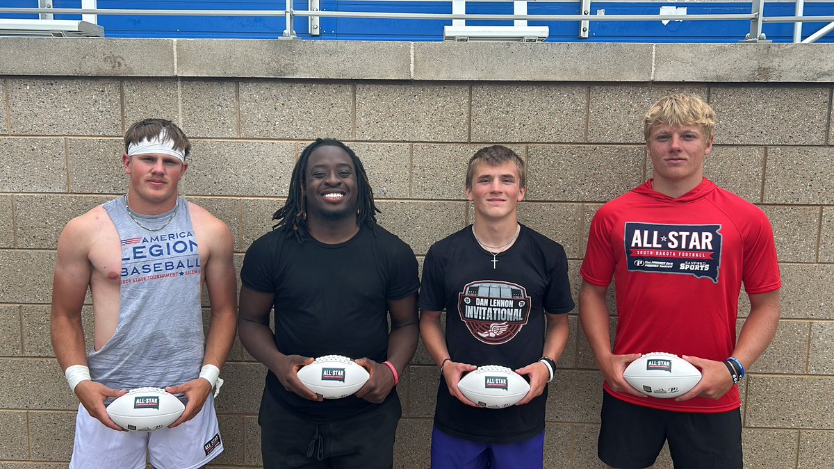 Red team captains:
Lane Deutsch, McCook Central-Montrose

Ruben Diehyee, Sioux Falls Lincoln

Connor Slaba, Yankton

Boston Katzer, Lennox