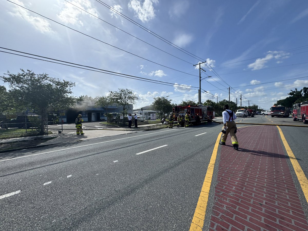 Tampa Fire Rescue is on scene of a structure fire on the corner of Nebraska and E. 31st Aves. 

⚠️ Nebraska Avenue is shut down in both directions between E. Lake  &amp; Virginia Aves. Please use alternate routes. ⚠️