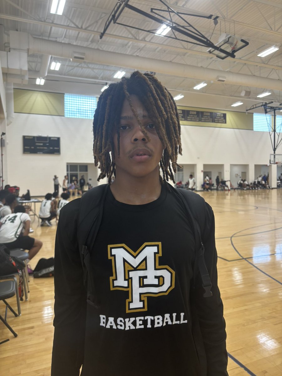 SWISH SCOUTING (@swish_scout) on Twitter photo Final on court 3 as <a href="/Deegrier3_/">Tadorian “Dee” Grier</a> a 2027 5’10 G who can turn on a dime guided Mary Persons to the win and a 2-0 day today. Final on court 3 as <a href="/Deegrier3_/">Tadorian “Dee” Grier</a> a 2027 5’10 G who can turn on a dime guided Mary Persons to the win and a 2-0 day today.