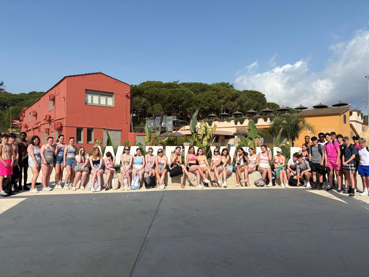 #Spain25 Hope all pupils are now relaxing after a brilliant week. As a staff team, we could not speak more highly of the group - they made the week so much fun. 

From; Mrs Ross, Mr Halbert, Miss Coyle and and McKean. 

Meet me halfway… 🎤 🎵 

<a href="/StLukesHigh/">St Luke’s High School</a> <a href="/StLukesHFTT/">StLukesHFT</a>