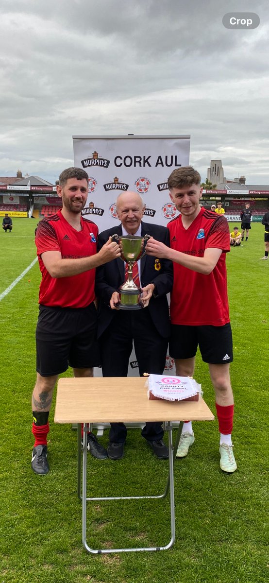<a href="/CFCBanteer/">CFC Banteer</a> winning captains Dave McAuliffe and Alan Coughlan with Cork Aul Chairman Martin Conlon