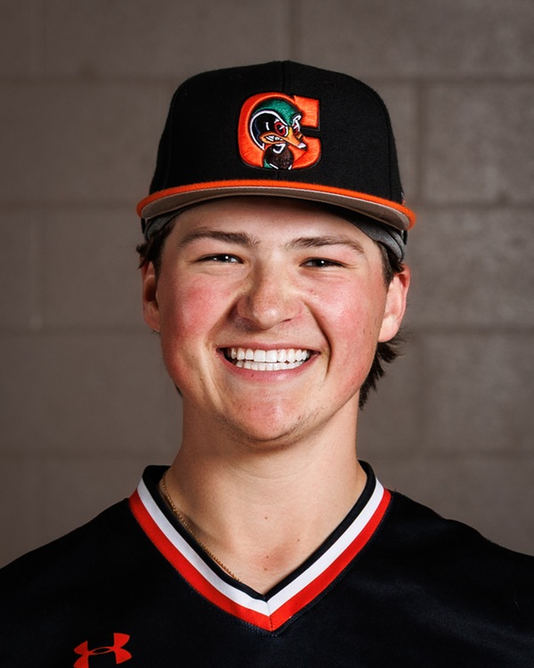 👑 Player of the Year goes to Seth Nelson!
The Wood Duck from Mahtomedi lit it up:
🔥 .387 AVG | 15 HR | 64 RBIs
🔥 .735 SLG | .980 FLD%
That’s 3 straight years Century claims the crown!
💙 Shoutout to all our All-MCAC stars!
🔗 mcacsports.org/general/2024-2…

#GoWoodDucks #MCACBaseball