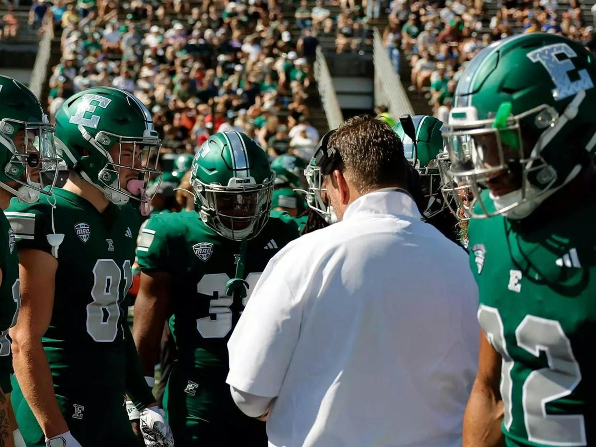 James Johnson (@johnson_james7) on Twitter photo Eastern Michigan offered!! Thank you <a href="/heard88/">Grant Heard</a> and <a href="/Coach_Creighton/">Chris Creighton</a>
<a href="/_CoachHarrison/">Michael Harrison</a>
<a href="/BELancerFB/">LANCER FOOTBALL</a>
<a href="/BTHSEastLancers/">BellevilleEastSports</a> Eastern Michigan offered!! Thank you <a href="/heard88/">Grant Heard</a> and <a href="/Coach_Creighton/">Chris Creighton</a>
<a href="/_CoachHarrison/">Michael Harrison</a>
<a href="/BELancerFB/">LANCER FOOTBALL</a>
<a href="/BTHSEastLancers/">BellevilleEastSports</a>