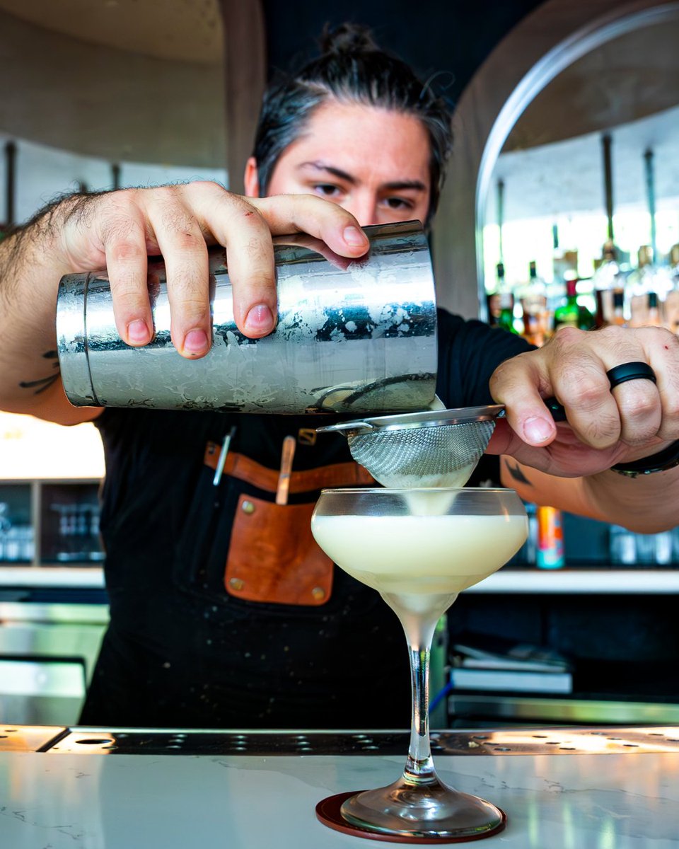 Witness the art of mixology at Brasserie Laurel, where each cocktail is a masterpiece. 

Enjoy Happy Hour, available Wednesday to Saturday from 5 PM to 8 PM, and Sunday from 3 PM to 7 PM. 

📍 Miami Worldcenter