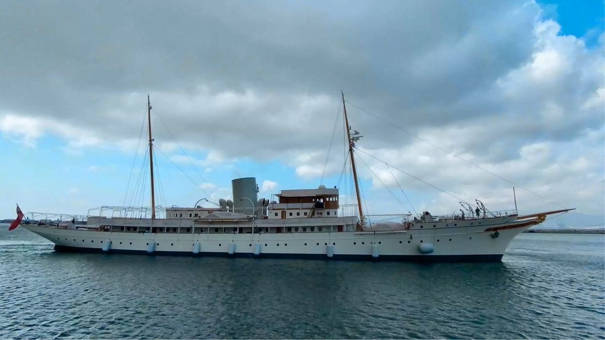 darkwebhaber's tweet image. Dyson'un sahibi James Dyson, yatıyla Antalya'ya geldi.