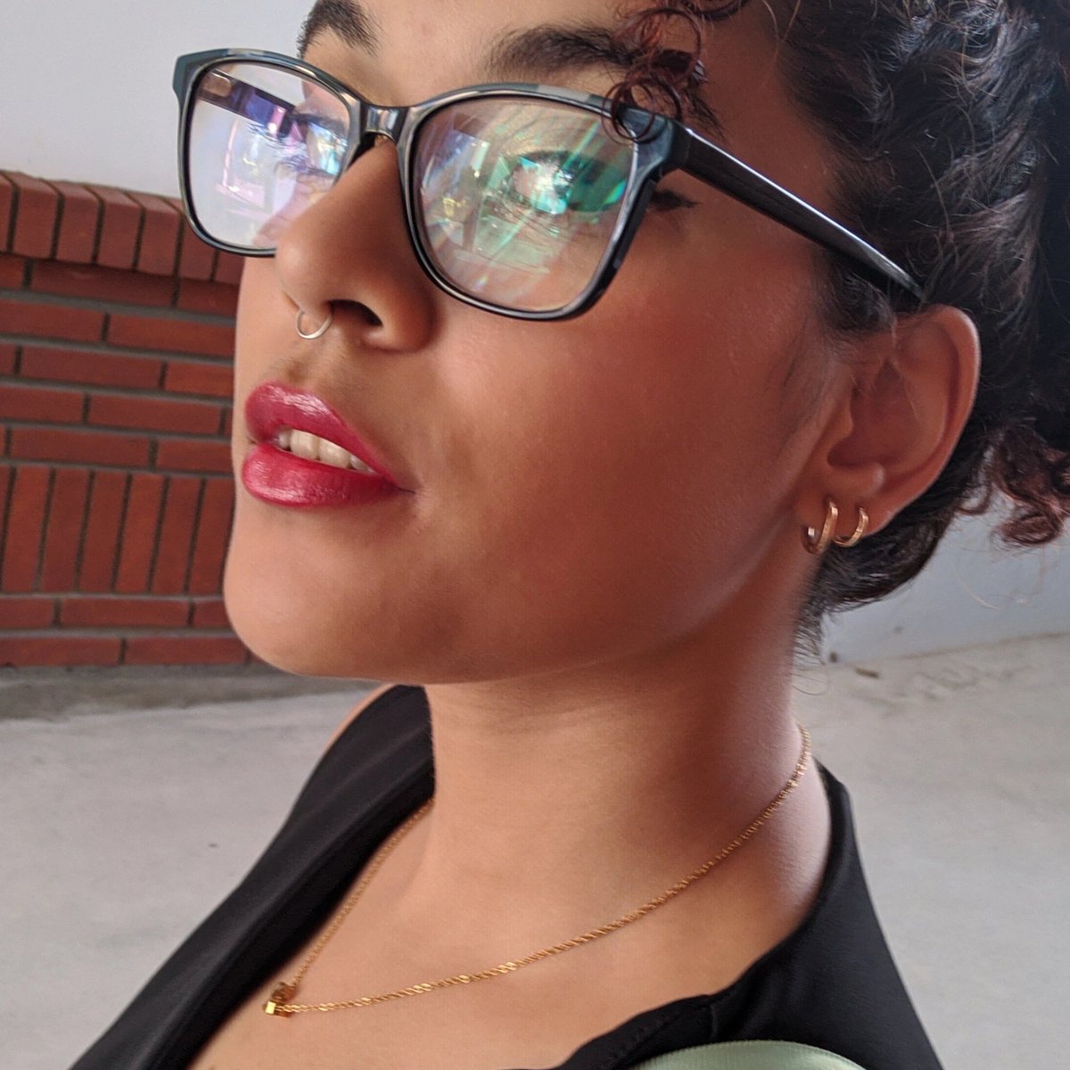 picturyou's tweet image. mes do orgulho! eu e a minha bandeira 🩷🧡🤍