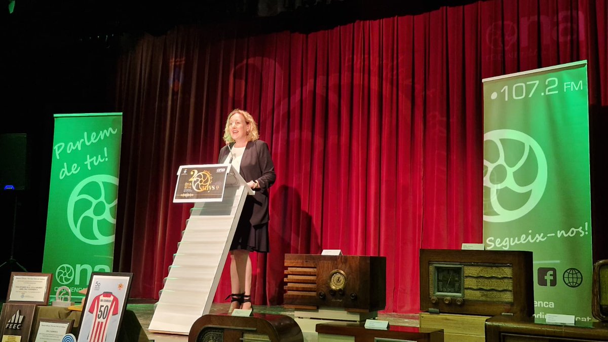 Per molts anys a tota la colla de <a href="/onacodinenca/">Ona Codinenca</a> pel seu 20è aniversari! El Vallès som territori de ràdio i sense vosaltres no seria el mateix! Enhorabona des de <a href="/rsilenci/">Ràdio Silenci</a> #laGarriga!