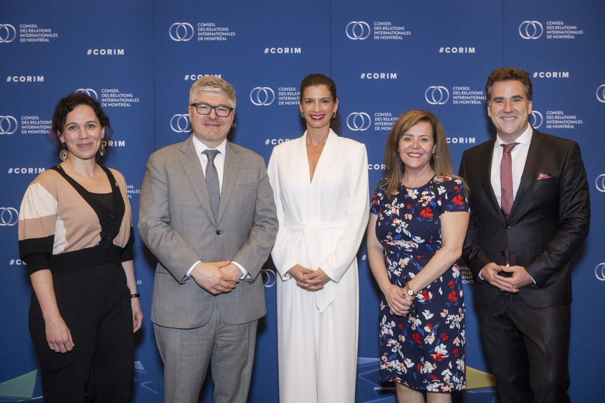GGuilbaultCAQ's tweet image. J'étais hier au @corim_mcfr pour discuter d'innovation et d'aérospatiale, et rappeler l'importance stratégique de la présence de @icao à Montréal, capitale mondiale de l'aviation civile.
Dans le contexte des défis économiques liés aux tarifs américains et de la transition…