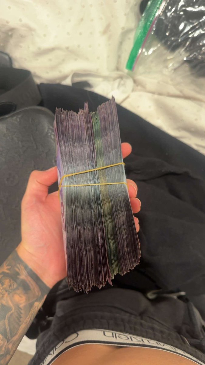 carson_crypto1's tweet image. Just gave $10k to my parents