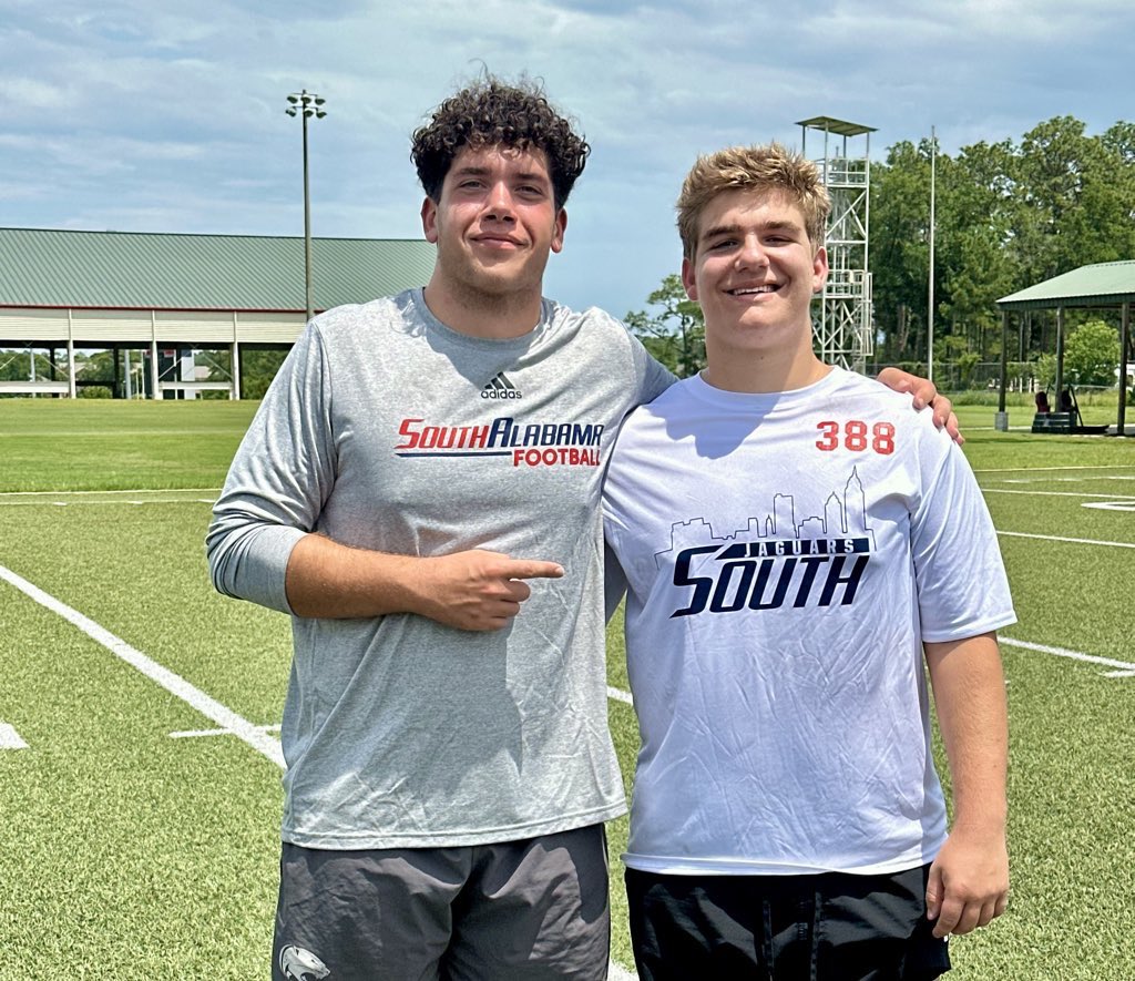 Jacksondeal57's tweet image. Had a great day at the @SouthAlabamaFB specialist camp. I finished as one of the top snappers. Thank you @ericponio for the hospitality, and thank you @rountree_grant and @anthony_lilz42 for the instruction.
@trlong02 @RecruitTheHills @MattOverton_LS