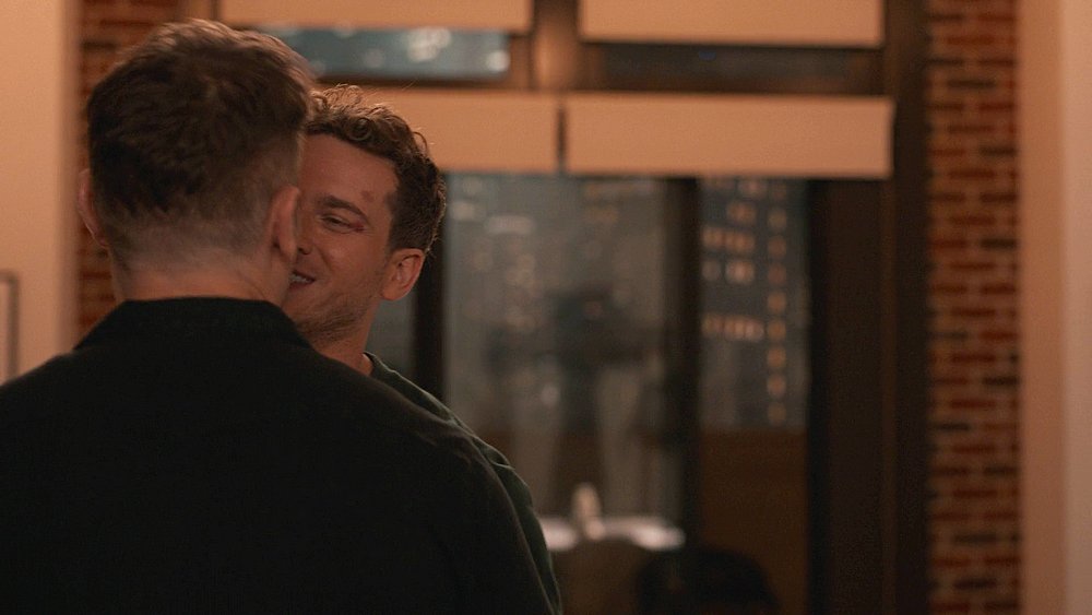 moonglowfey's tweet photo. evan buckley, you're head over heels for him ♡ https://t.co/ALlEMBYQ9u