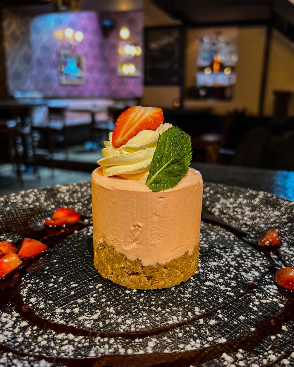 Our Cheesecake Special ~ Strawberry White Chocolate with Irish Strawberry &amp; Vinegar Salsa 💃 
#buffaloboy #buffaloboysteakhouse #carrickonshannon #leitrim #roscommon #rivershannon #wildatlanticway