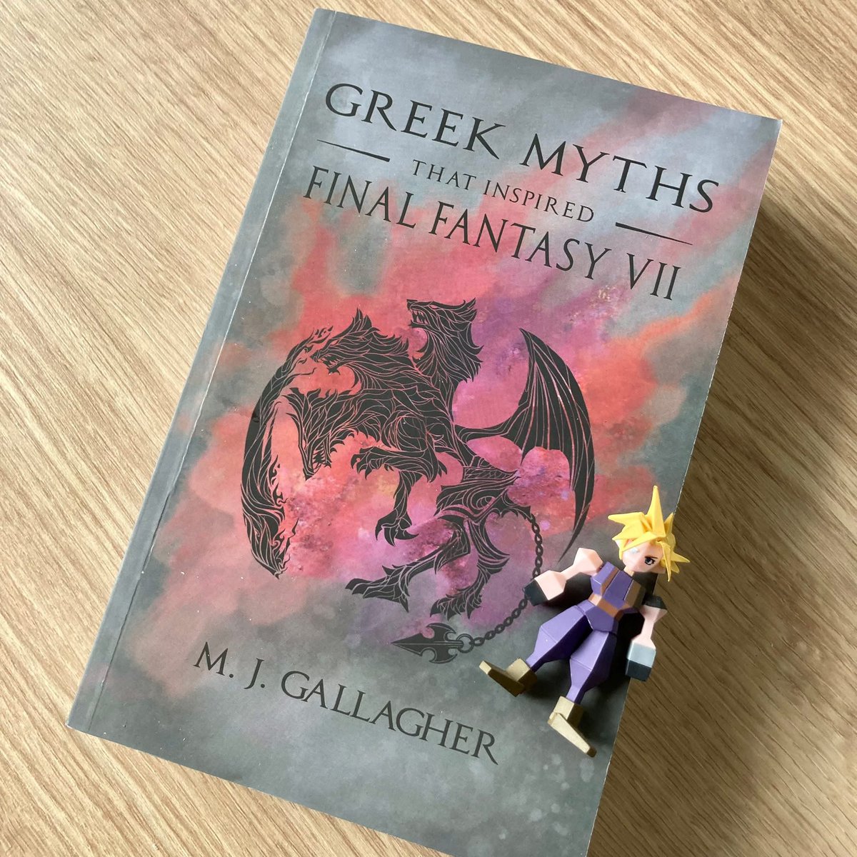 FFVIINovels's tweet image. Screw it - if FFVII Remake part 3’s title gets revealed tonight, I’ll send a signed paperback of this book anywhere in the world.

Fancy a copy? You know the drill - just repost this and leave a comment below. Winner chosen at random.

#SummerGameFest #FF7R #FinalFantasyVII