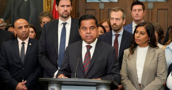 💥FOR FUCKS SAKE - HE WAS A LAWYER FOR T-E-R-R-O-R-I-S-T-S!!💥

This Tamil immigrant was the lead legal council for the Canadian Tamil Congress - strong ties to the Liberation Tigers of Tamil Eelam.  

Anandasangaree is therefore a member &amp; strong supporter of the militant