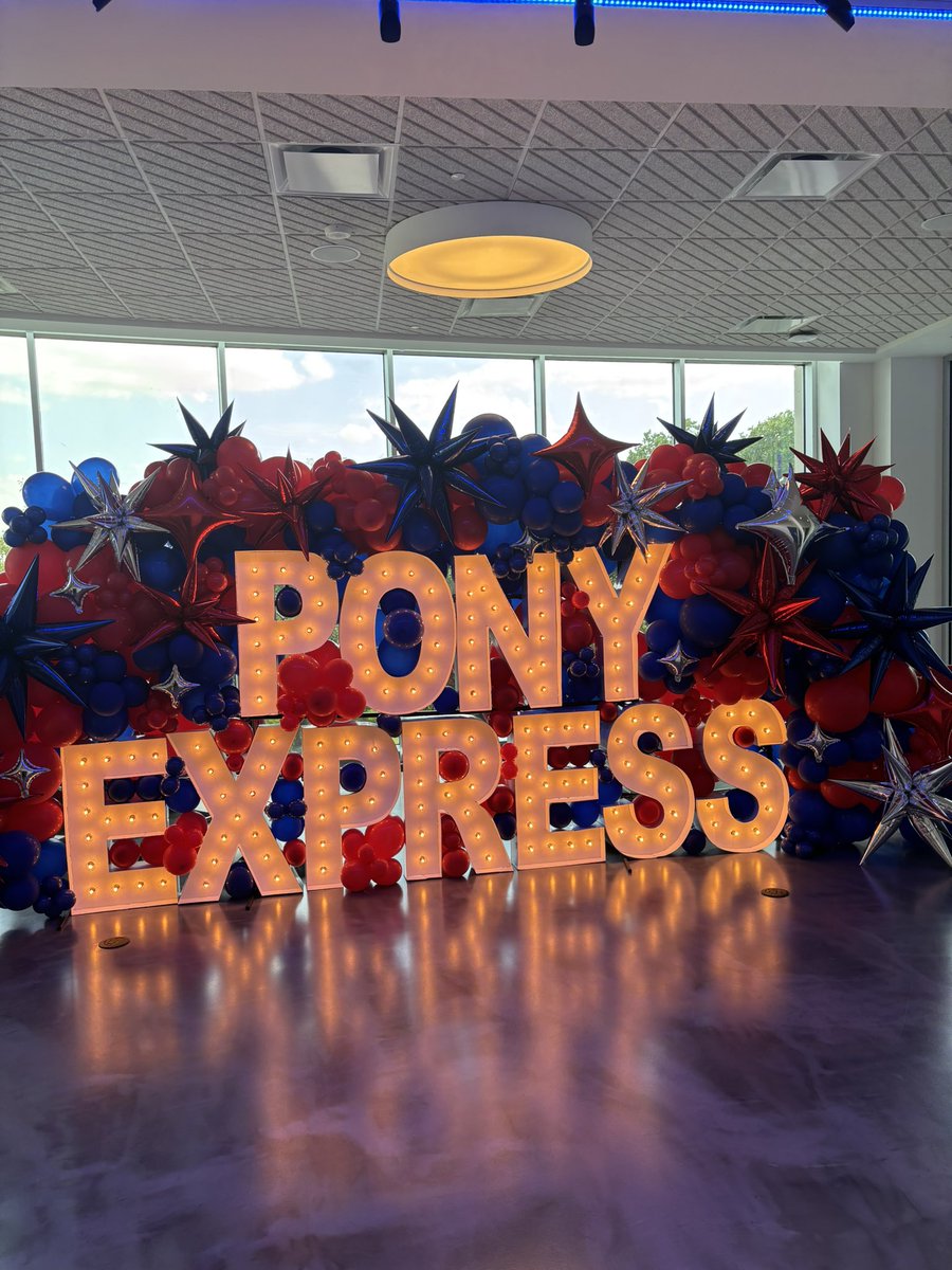 KylerFroebel_FB's tweet image. Greatest two words in College Football 🐎🚂 #AllAboard #Pony #Express #OVSZN #Mu2tan6Movement