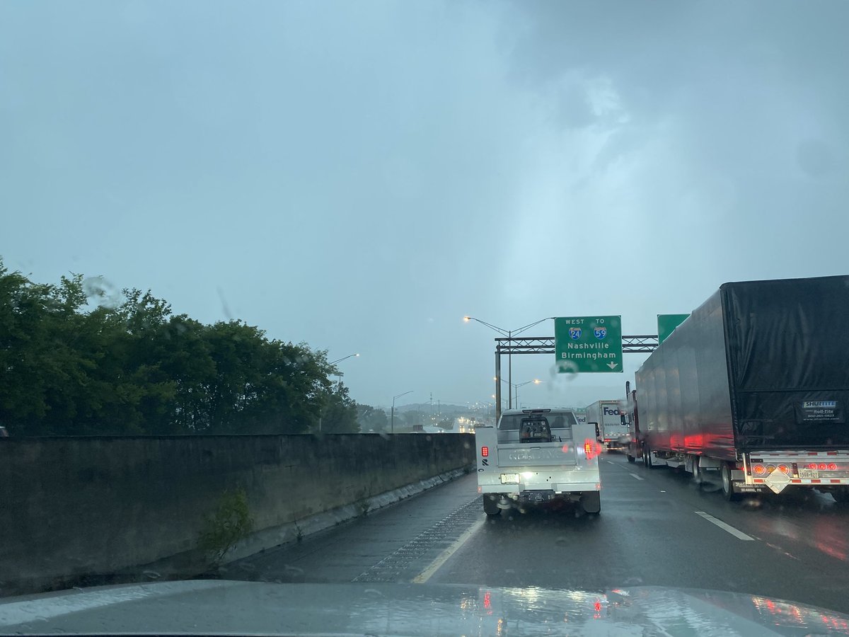 mads11rtr's tweet photo. @spann happy birthday! 
From Chattanooga https://t.co/VvIYMRguJH
