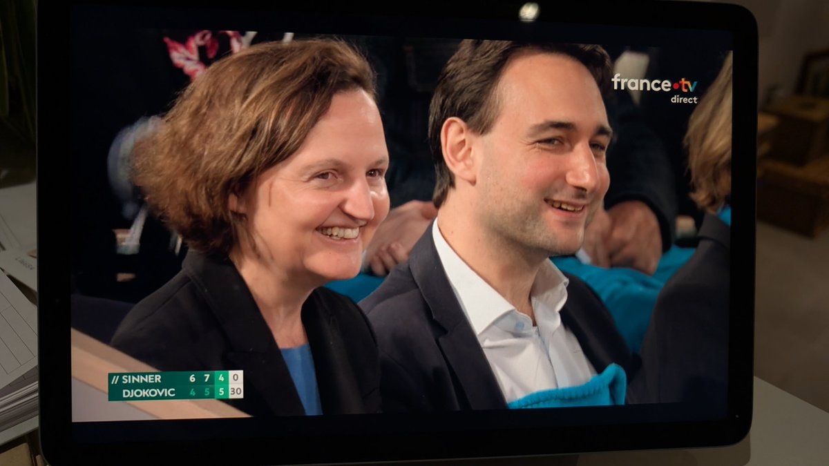 Bah alors Nico, c'est Engie ou Colombus consulting qui paye la place en demi finale?
<a href="/GoldbergNic/">Nicolas Goldberg</a>