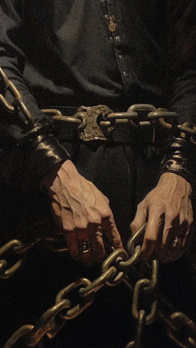 Black. (@blackdreamvibes) on Twitter photo 