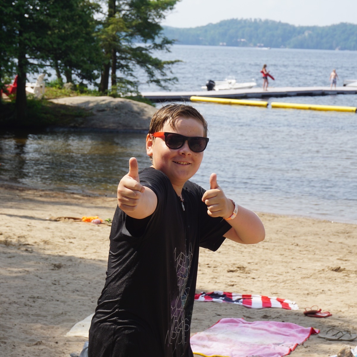 👍👍 It’s #FunFriday at #MuskokaWoods! Wishing everyone a weekend full of sunshine, smiles, and and nonstop fun. #SummerCamp #OntarioCamps