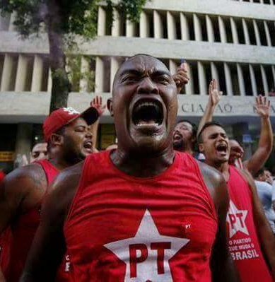 UUUUUUUUUULLLLLLLLLL

DLC LANÇOU AGORA E A TRILHA TA FODAAAA

- "EU QUERO FICAR PUTO JOGANDO SOULSLIKE!"

#LiesofP #LiesOfPOverture