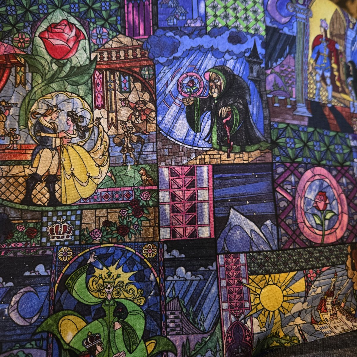 Fabric that reminded me of you <a href="/AutumnK2022/">Autumn Kaufer, Author of fantasy & romance! 🥀</a>