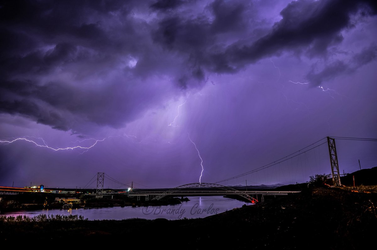 FirePhotoGirl's tweet photo. Topock Arizona
I have been trying & trying this location for a bucket list shot of lightning hitting the bridge. I came so close, but the images I did capture are so ๐
#azwx #arizonalightning #stormchasing https://t.co/x9xyrWG5Uw