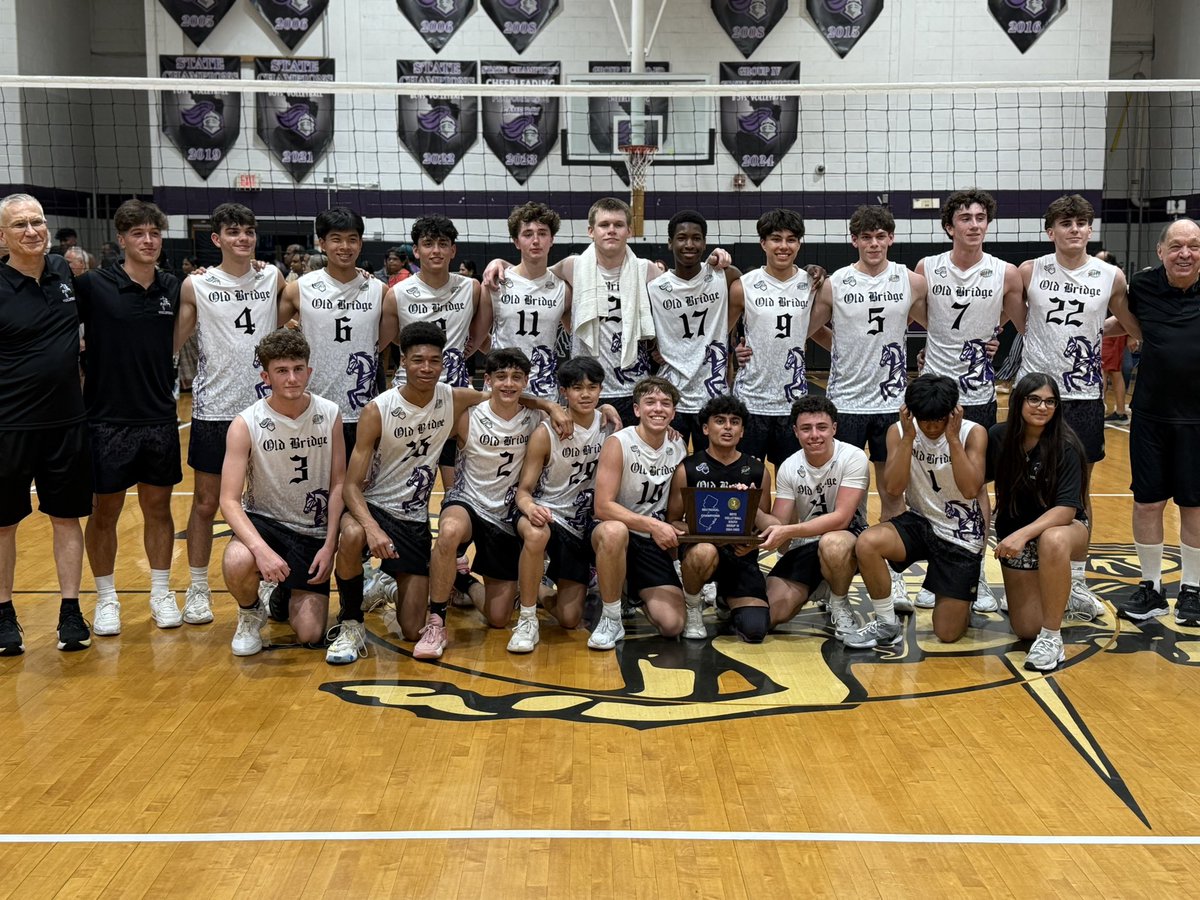YOUR 2025 SJ, GROUP 4 CHAMPIONS: The Old Bridge HS boys volleyball teams. It’s the sixth sectional title for the program since 2018. CC: <a href="/OBVBCOACH/">Andrew Hopman</a> <a href="/DiMino_AD/">Dan DiMino</a> #NJVolleyball 🏐