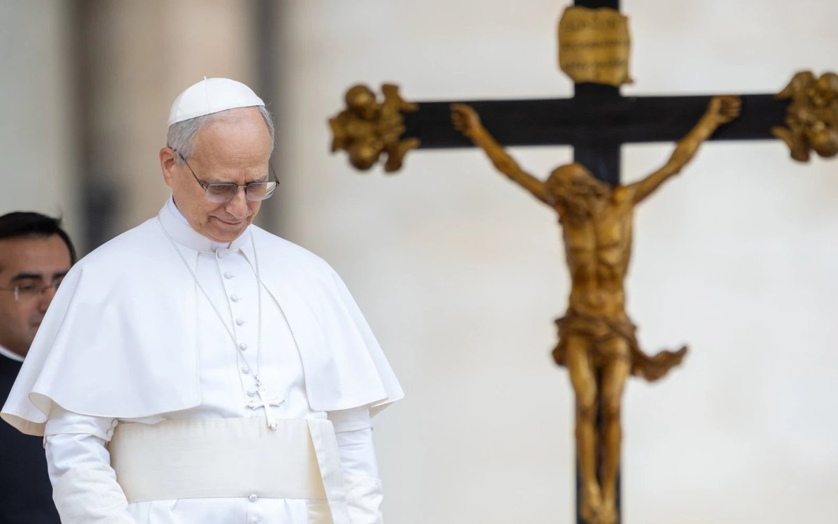 Con esta novena puedes pedir al Sagrado Corazón de Jesús por las intenciones de León XIV aciprensa.com/noticias/11409…