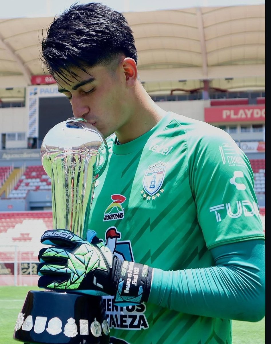 Raúl Gómez (@r_gomez_06) on Twitter photo Sin oportunidades en el primer equipo, Carlos Rodas terminó su ciclo con <a href="/Tuzos/">Club Pachuca</a> y continuará su carrera en Atlético de San Luis
Campeón Sub 15 internacional
Campeón Premier
Campeón Sub 23 Sin oportunidades en el primer equipo, Carlos Rodas terminó su ciclo con <a href="/Tuzos/">Club Pachuca</a> y continuará su carrera en Atlético de San Luis
Campeón Sub 15 internacional
Campeón Premier
Campeón Sub 23