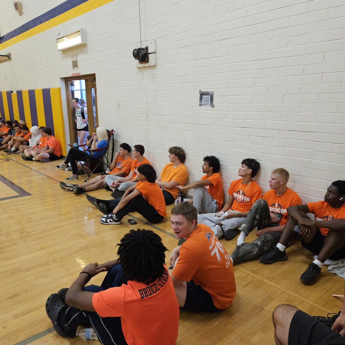 PBHS_FB's tweet image. Day 2 of Senior Leadership Camp- 7's & breakfast with Blue Ridge, supporting @PbhsV, & the Springer Mountain Lookout Tower @PBhighschool @PostonAthletics