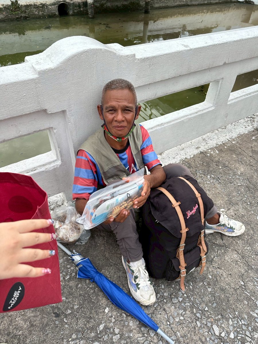 Issarachon_org's tweet image. ขอบคุณ คุณบิว จักรพันธ์ พุทธาและแฟนคลับ  สบทบทุน 2,000 บาท และบริจาคนม 5 ลัง  ให้โครงการถุงปันสุข ผ่านมูลนิธิอิสรชน แบ่งปันให้คนไร้บ้าน ขอให้เฮงๆ ปังๆ มีความสุขมากๆ

 HBD BUILD NEXT LEVEL DAY
@JakeB4rever
#Chapter31WithBuild
#BuildJakapan #Beyourluve

Big thanks to Build Jakapan…