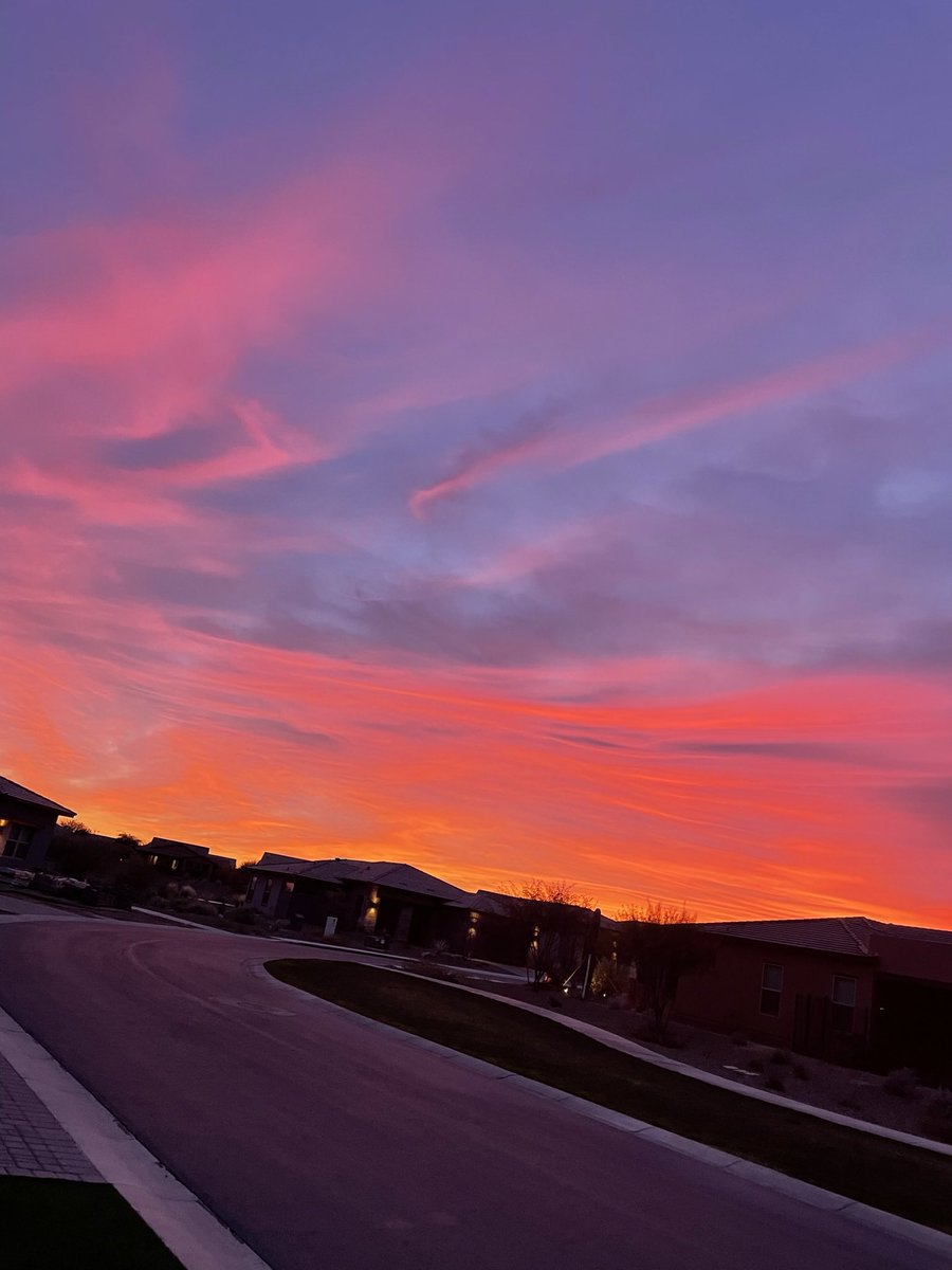 SteveGutzler's tweet image. Wishing you a beautiful weekend! 
#RioVerde #AZ