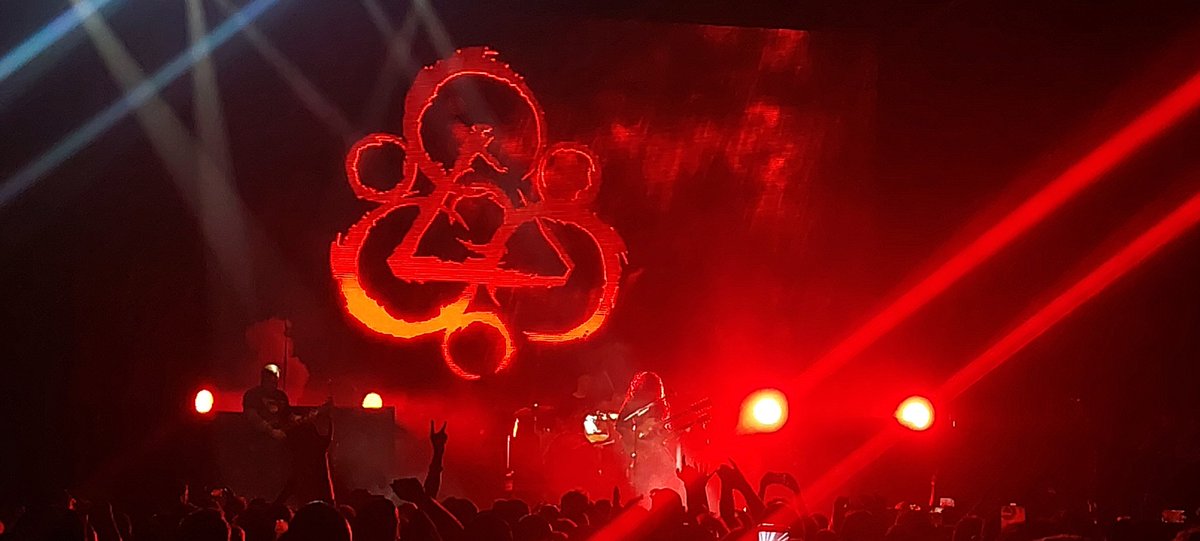 Jeff Risdon (@jeffrisdon) on Twitter photo One among The Fence!
Thank you <a href="/Coheed/">Coheed and Cambria</a> for another wonderful night of sharing happiness One among The Fence!
Thank you <a href="/Coheed/">Coheed and Cambria</a> for another wonderful night of sharing happiness