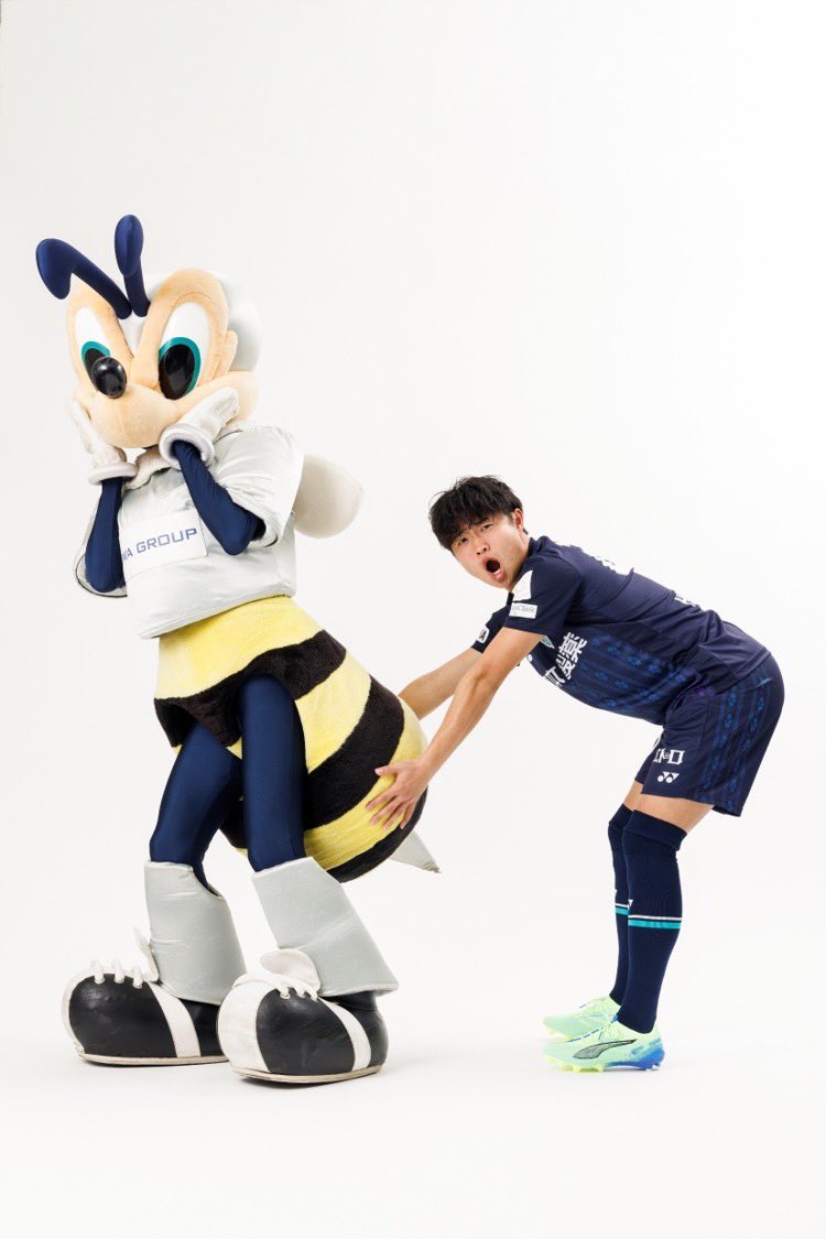ハッピーバァ〜スデェ〜トゥ〜ユゥ〜🎂
ハッピーバァ〜スデェ〜トゥ〜ユゥ〜🎂
ユゥ〜〜〜お誕生日おめでと🎉✨

#期待のルーキー
#明日は勝利でお祝いしよ⭐️
#ダンスもキレキレ
#福岡大学
#アビスパ福岡
#橋本悠